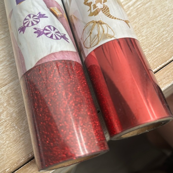 Cricut Bundle Everyday Strong Bond Iron-On Transfer Red & Shimmer - Picture 3 of 6